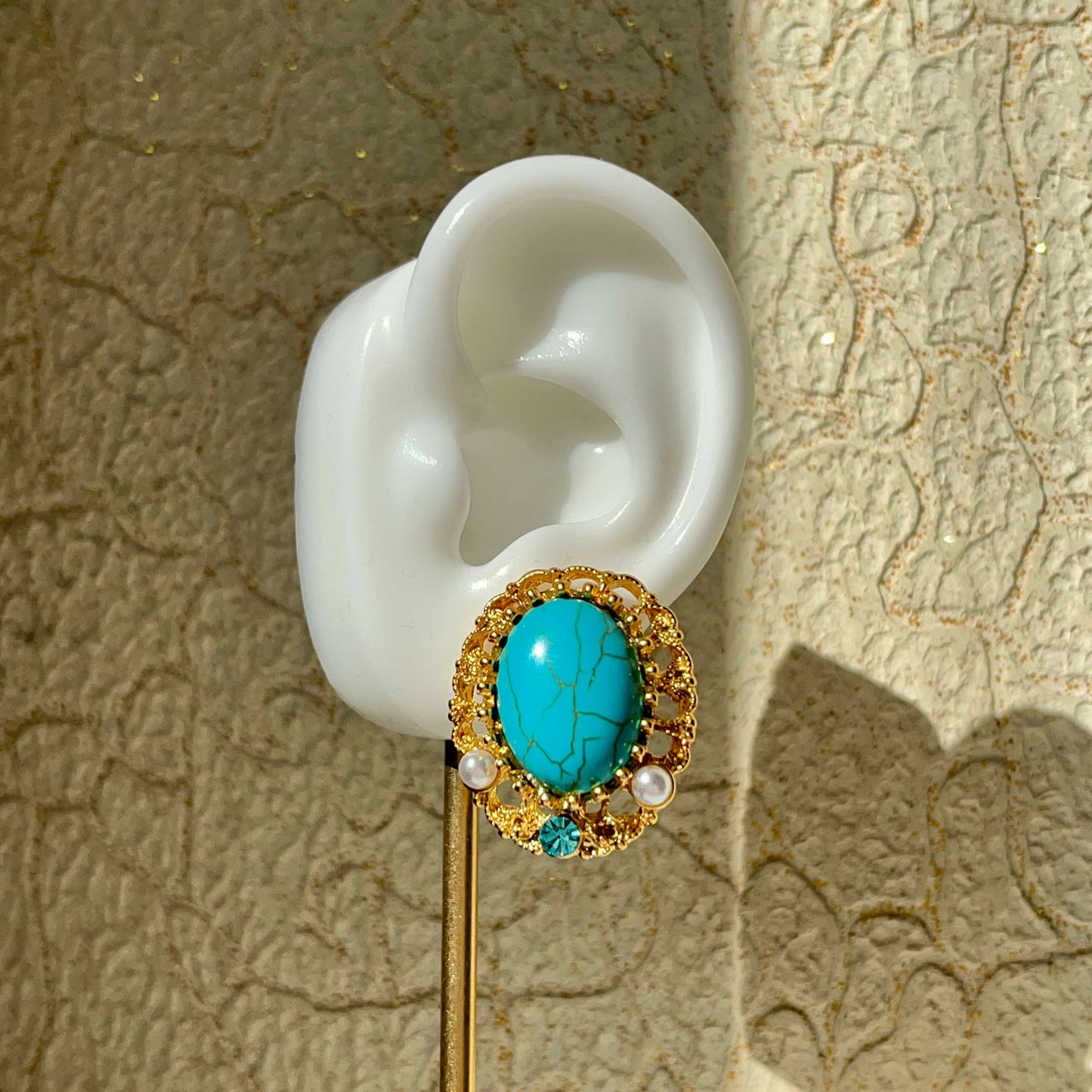 Vintage Turkish Blue, Turquoise Clip-on Earrings.